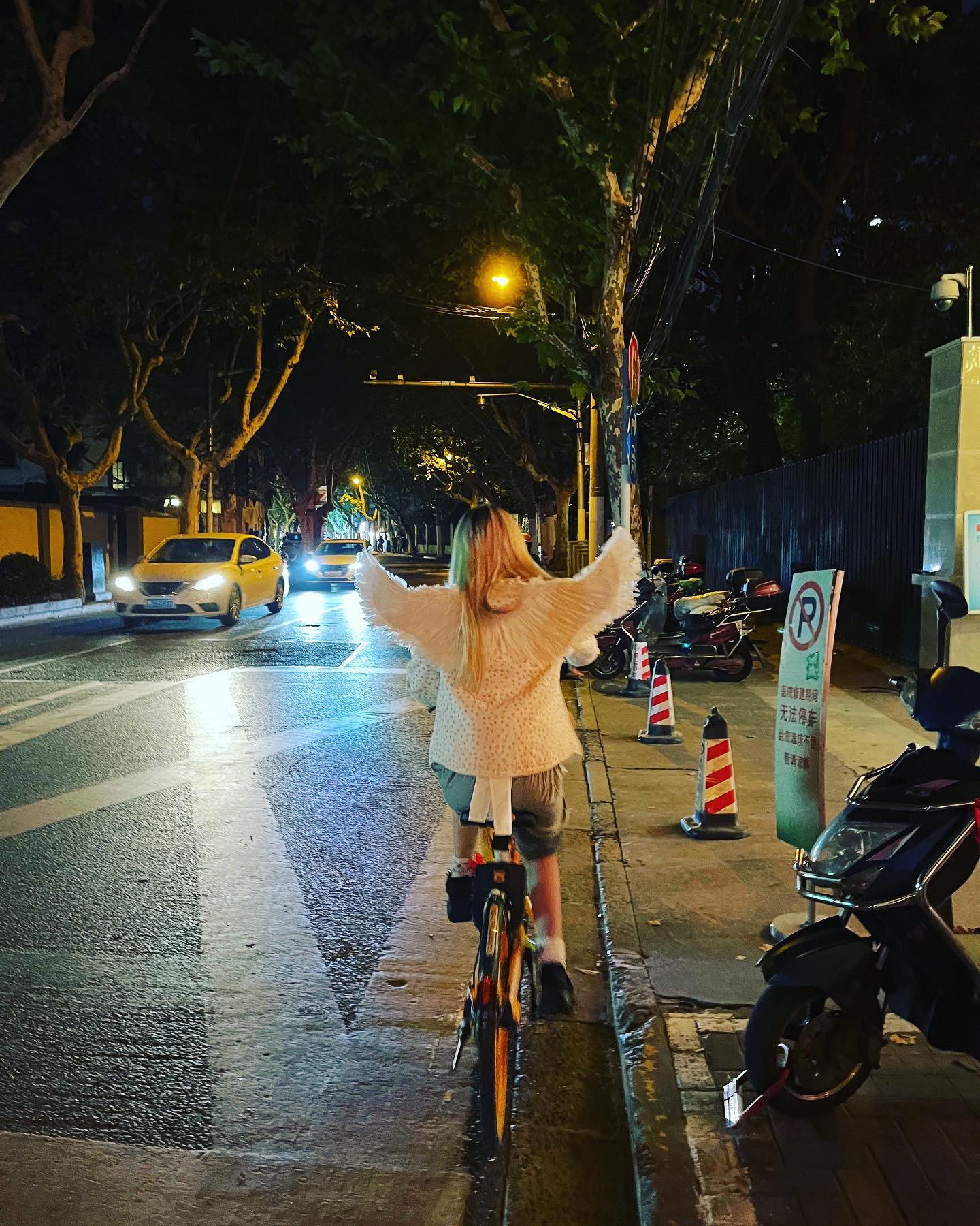Night cycling through Shanghai streets